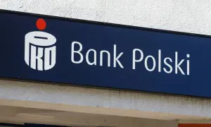 Logo PKO Bank Polski. Planujesz wakacje kredytowe? Sprawdź ofertę.