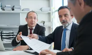Jak zarabiać we frankach: skuteczne strategie i ryzyka inwestycyjne