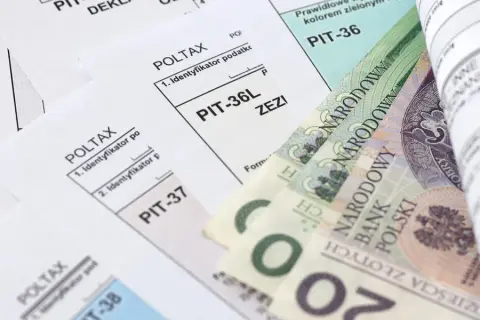 Czy z praktyk trzeba się rozliczać? Sprawdź, aby uniknąć problemów.