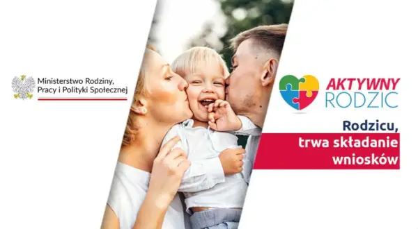 Rodzice całują dziecko, wspierani przez kapitał opiekuńczy. Logo "Aktywny Rodzic" i informacja o składaniu wniosków.