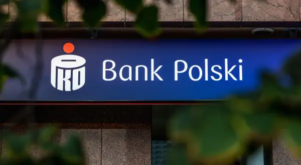 PKO BP a KRD: Bank sprawdza! Czy dostaniesz kredyt z długami?