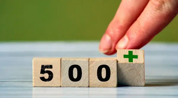 Komu należy się 500 plus dla seniora? Sprawdź, czy się kwalifikujesz