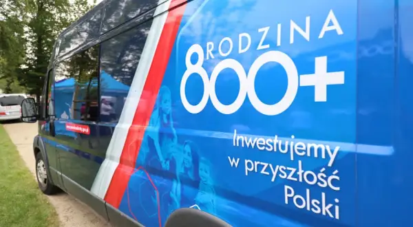 800 plus: Dochód nie ma znaczenia! Sprawdź, kto dostanie świadczenie