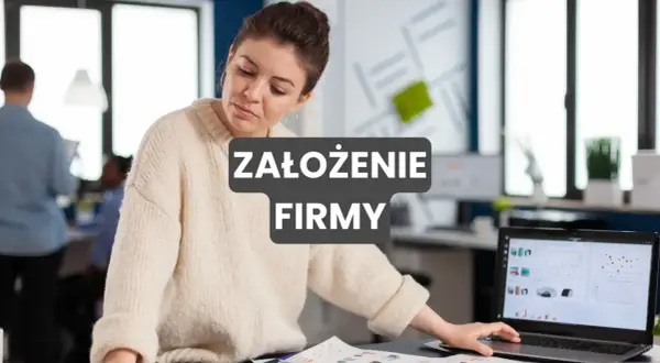 Kobieta analizuje wykresy na laptopie, przygotowując się do założenia firmy. JDG co to? To prosty sposób na rozpoczęcie własnej działalności.