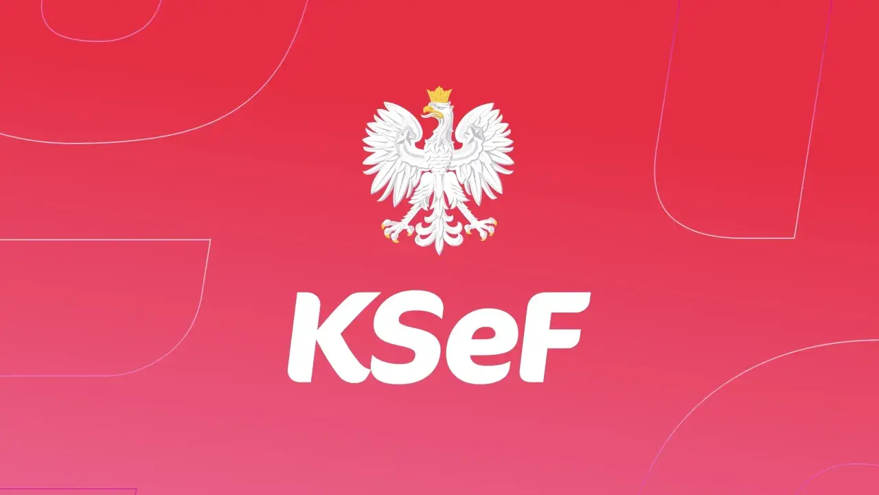 Biały orzeł na czerwonym tle, logo KSeF. Dyskutuje się o ksef odroczenie.