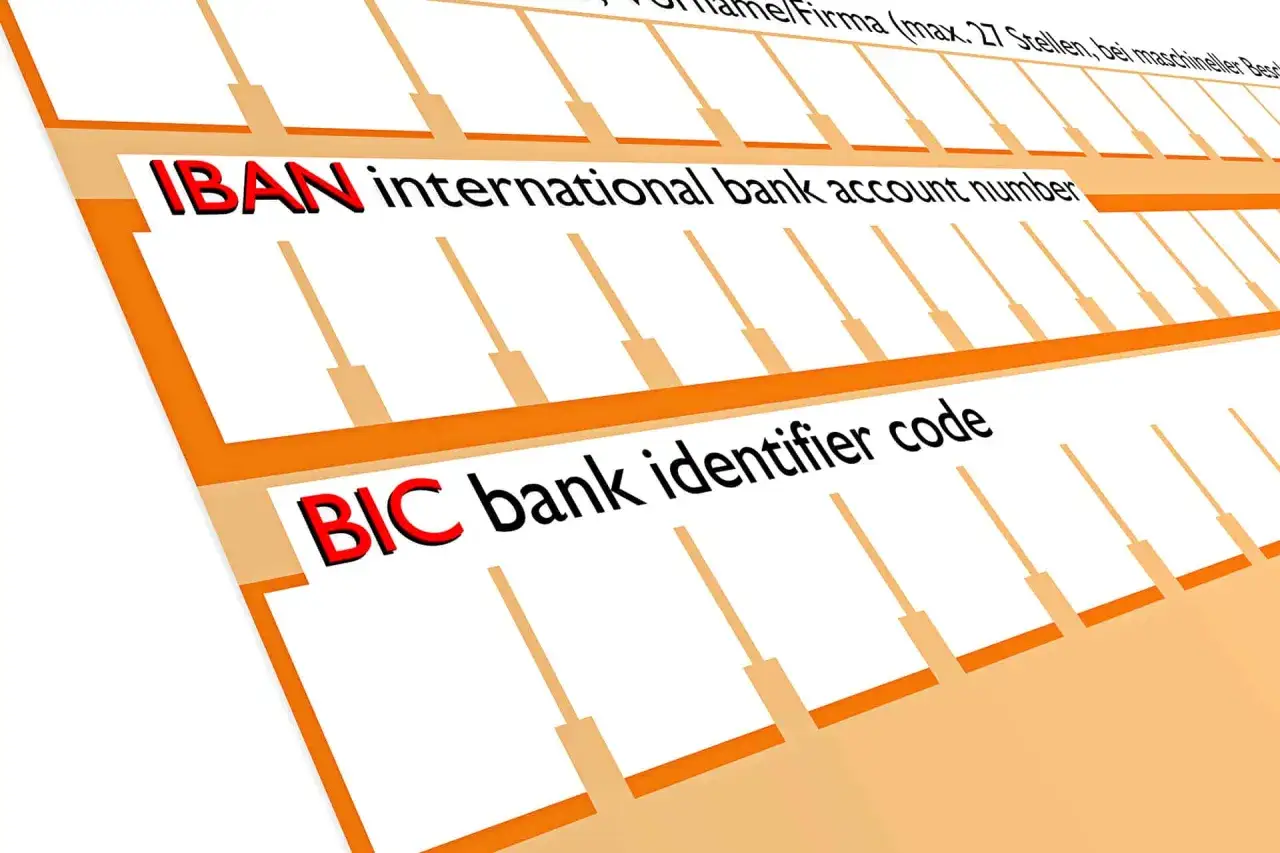 Formular z polami na IBAN i BIC. Wpisujesz tam swój numer SWIFT, aby zidentyfikować bank.
